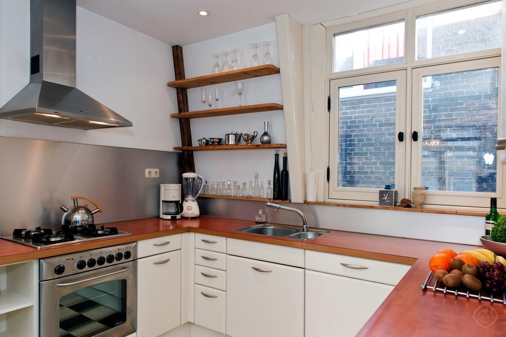 Canal Holiday Apartment Amsterdam Bilik gambar